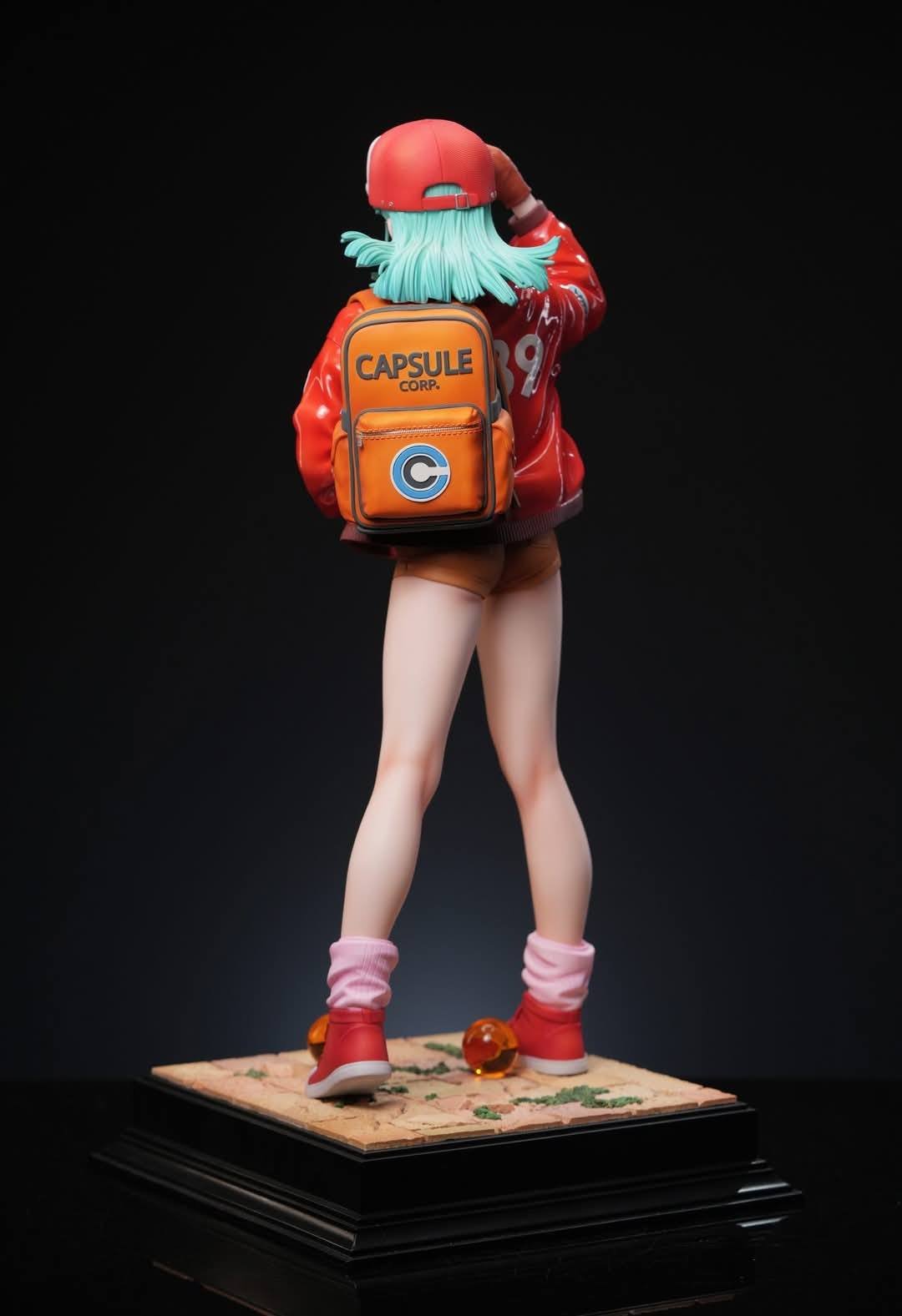  HERA STUDIO - 1/4 BULMA