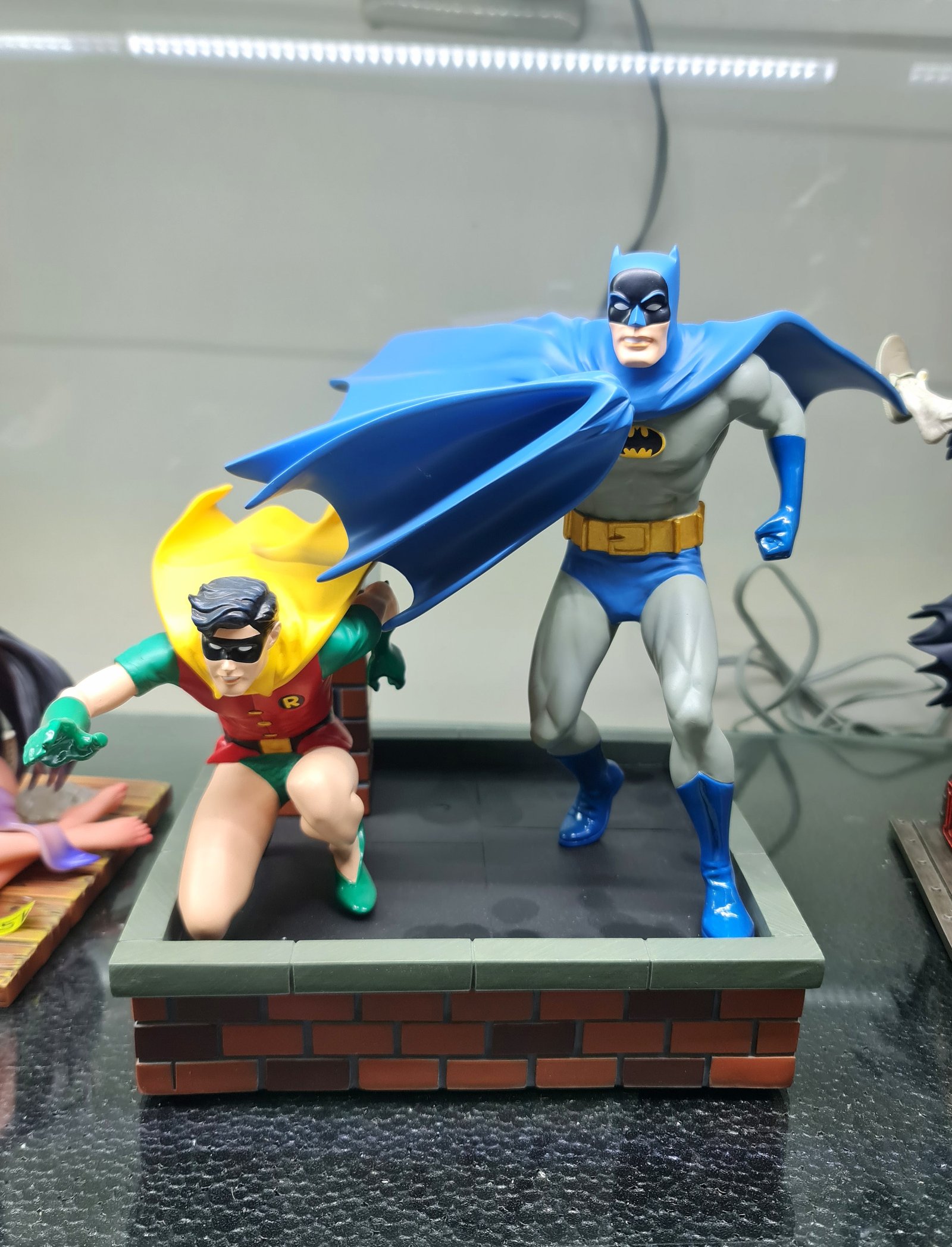 DC DIRECT - BATMAN AND ROBIN