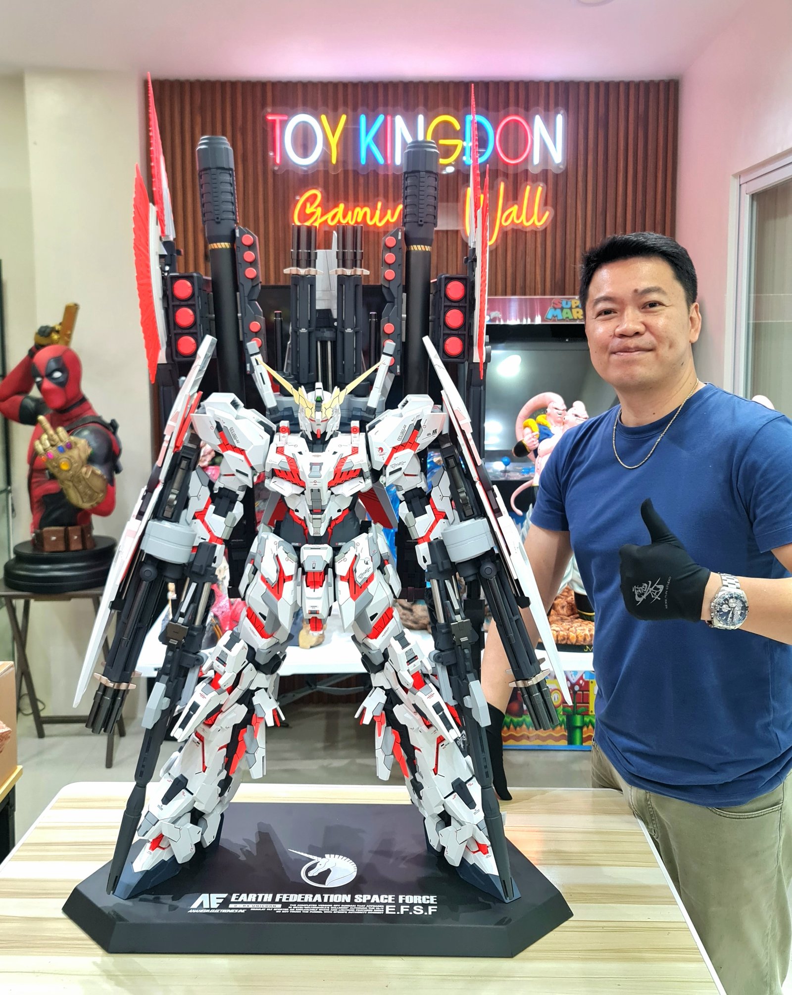 XXTOYS STUDIO - GUNDAM UNICON
