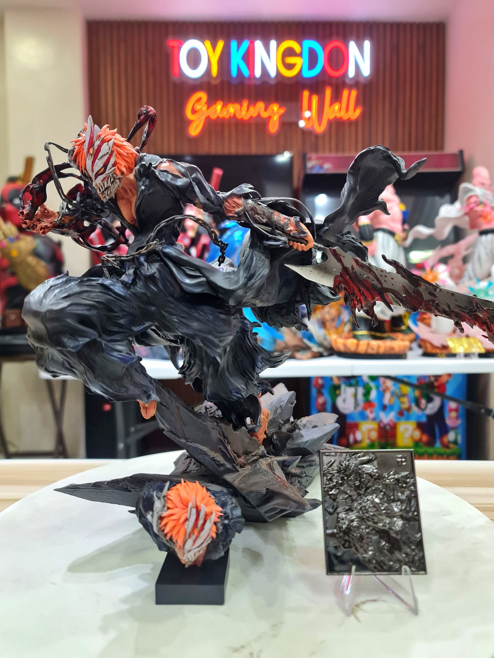 IRON CURTAIN STUDIO - ICHIGO