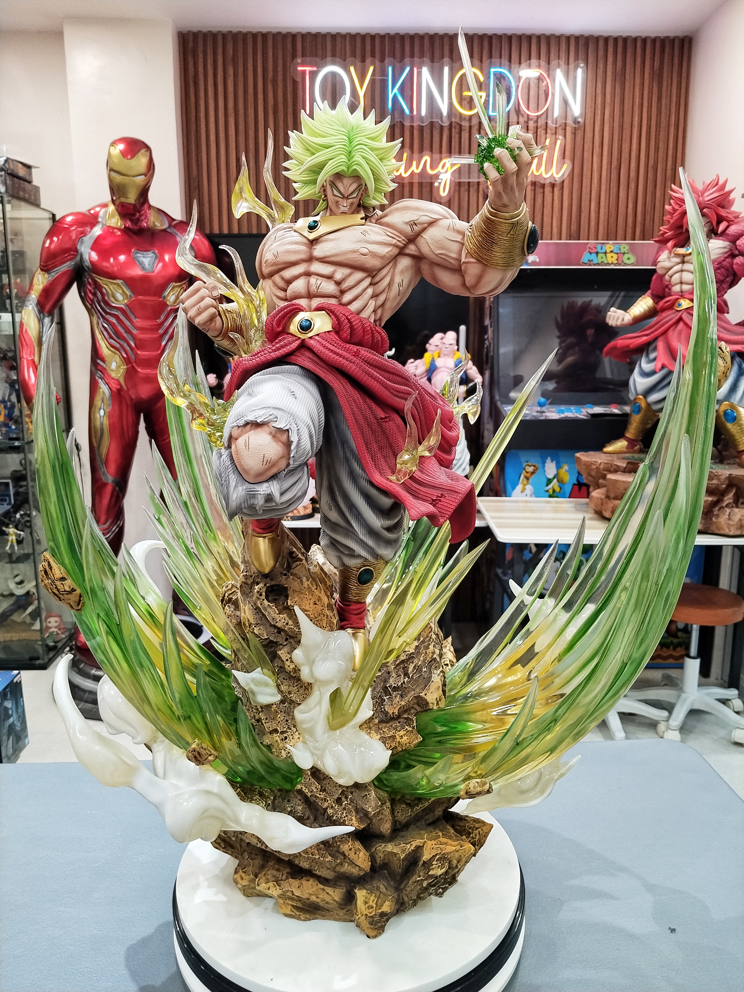 LW STUDIO - BROLY 