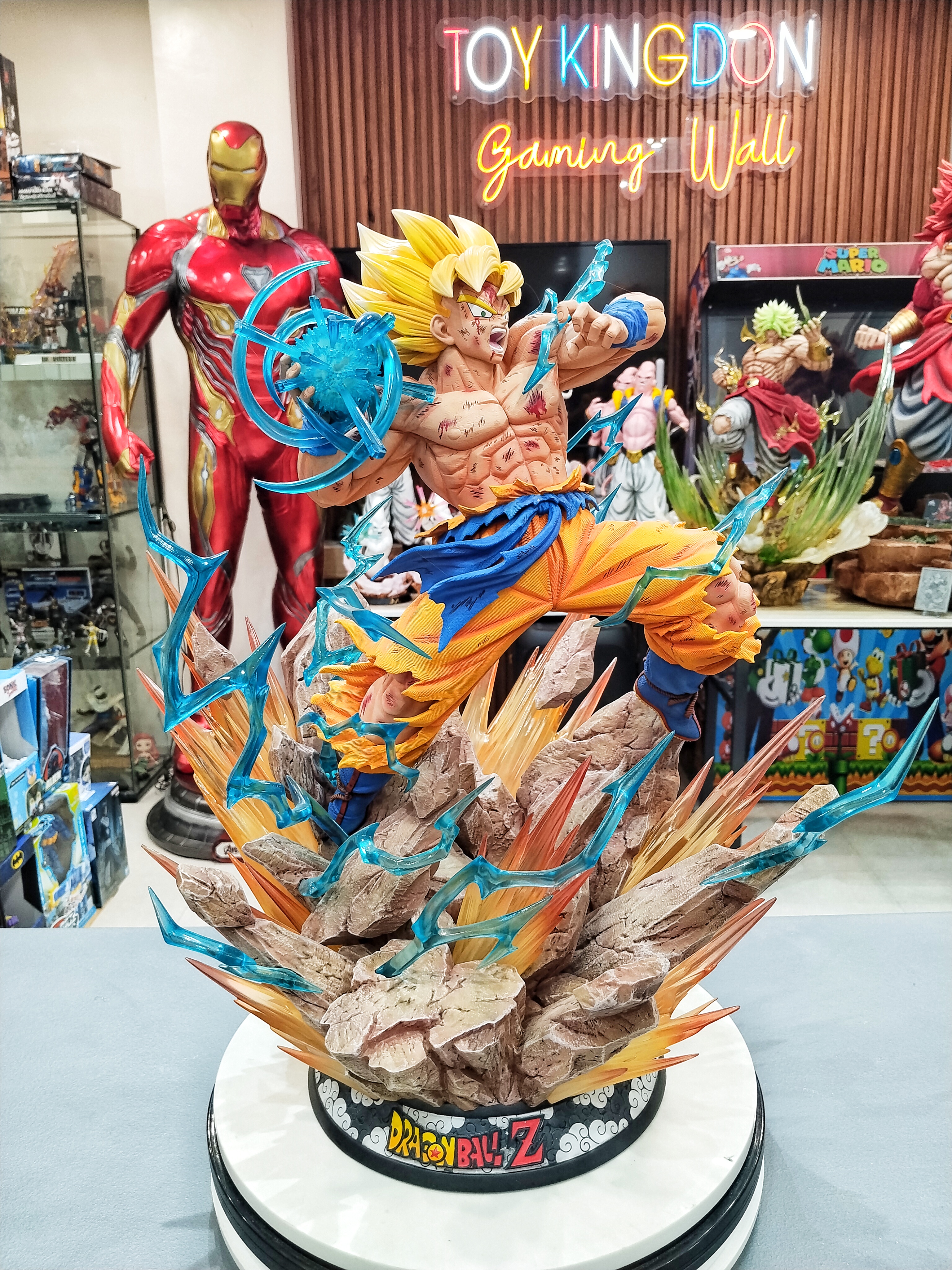 MRC STUDIO - SUPERSAIYAN SON GOKU 