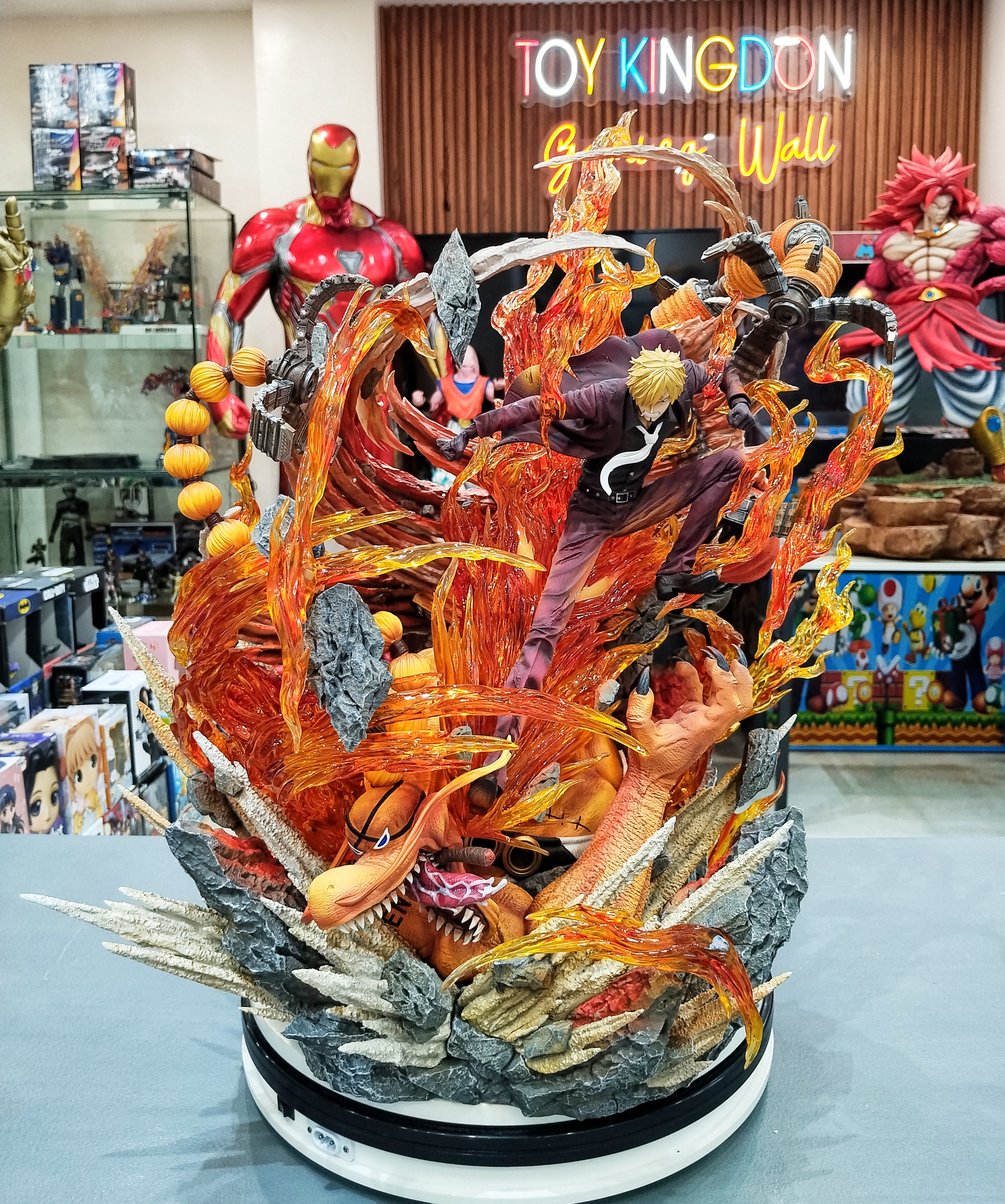 FANTASY STUDIO - SANJI VS QUEEN 