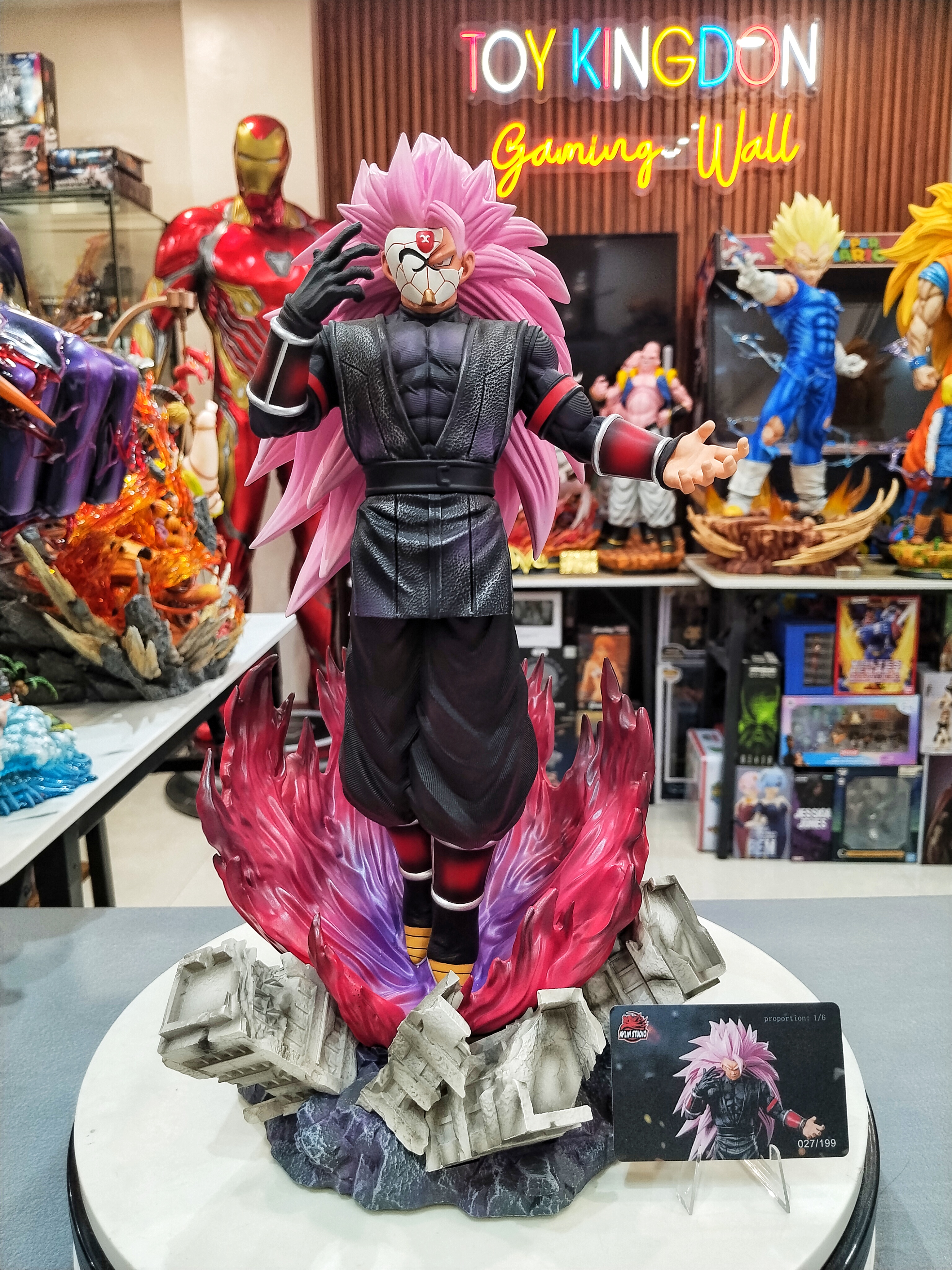 KYLIN STUDIO - BLACK GOKU ROSE SSJ3