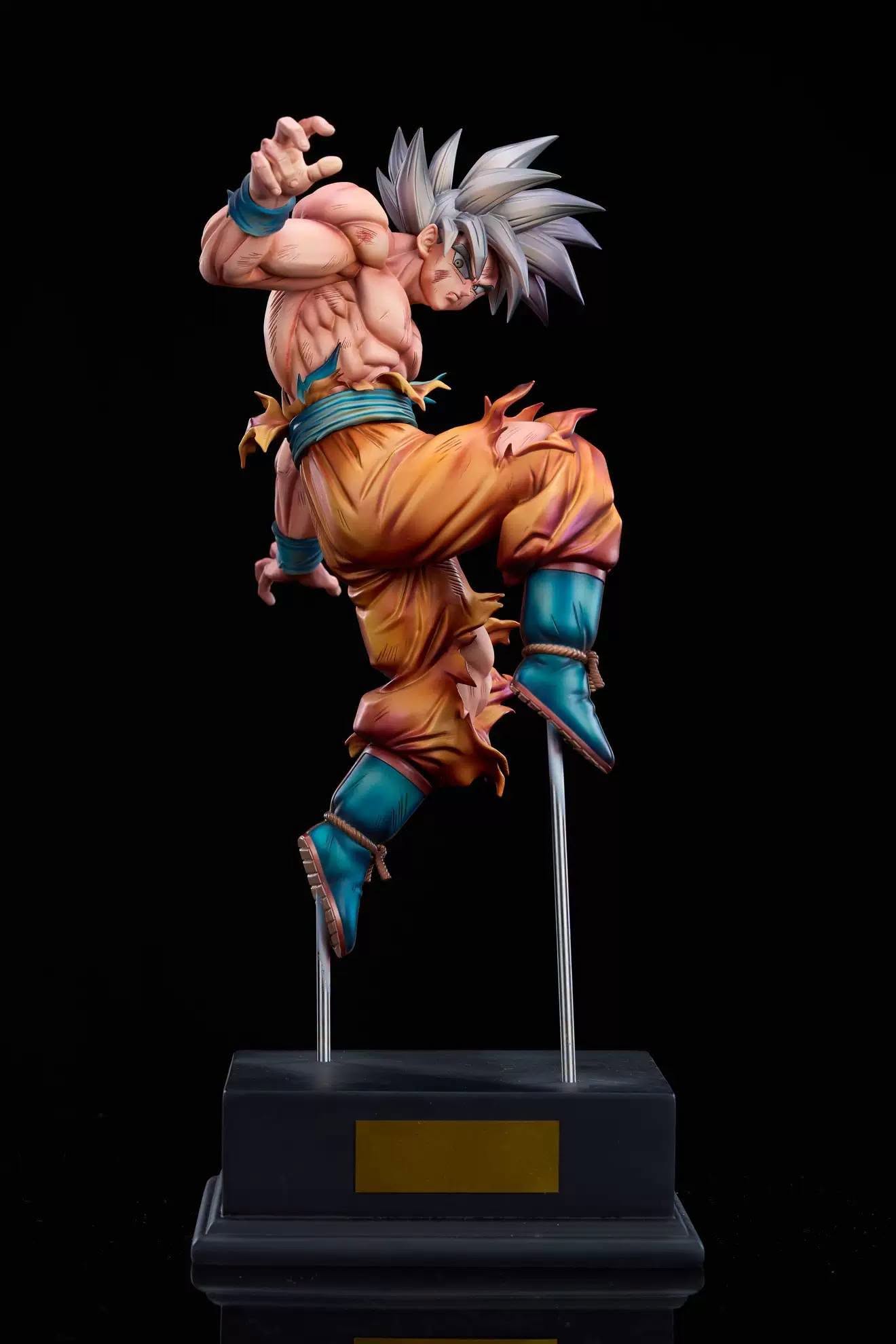 GOOD MAN STUDIO - SON GOKU